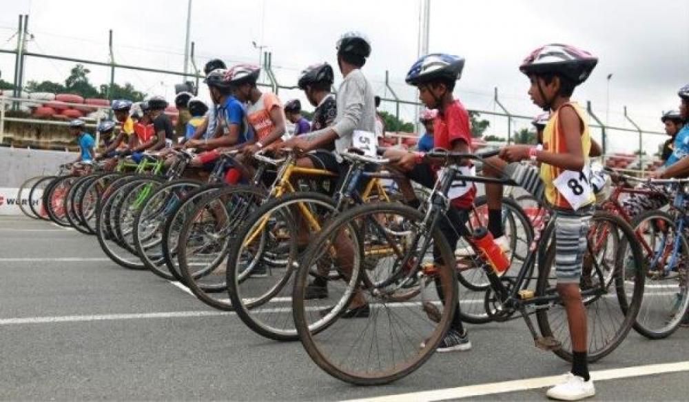 SLKC host Cycle Race for Bandaragama Villagers 